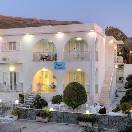 John'S Rooms & Studios Páros Dış mekan fotoğraf
